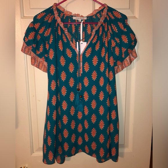 Rose + Olive Flutter cap sleeve blouse size 1X new with tags NWT - Picture 4 of 12